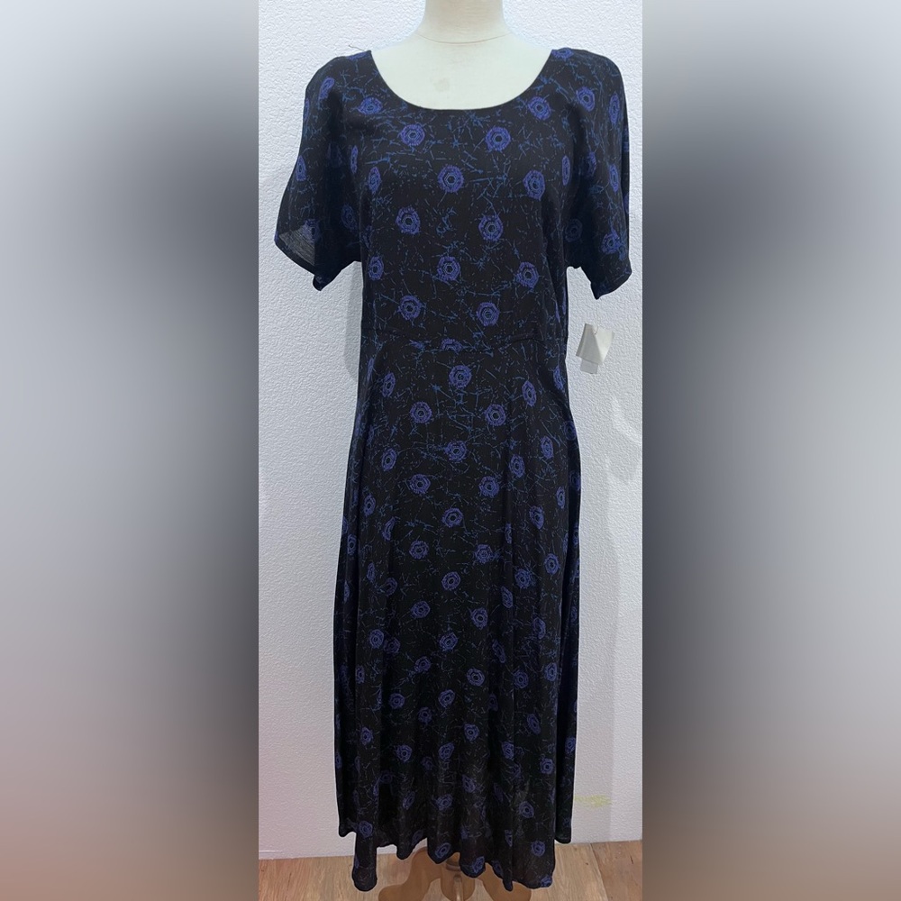 NWT Vintage Rabbit Rabbit Rabbit Designs midi short sleeve dress.